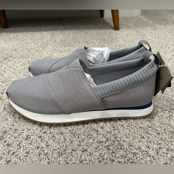 *Brand New with Tags* Tom’s Alp Resident 2.0 Slip Ons - Picture 1 of 5